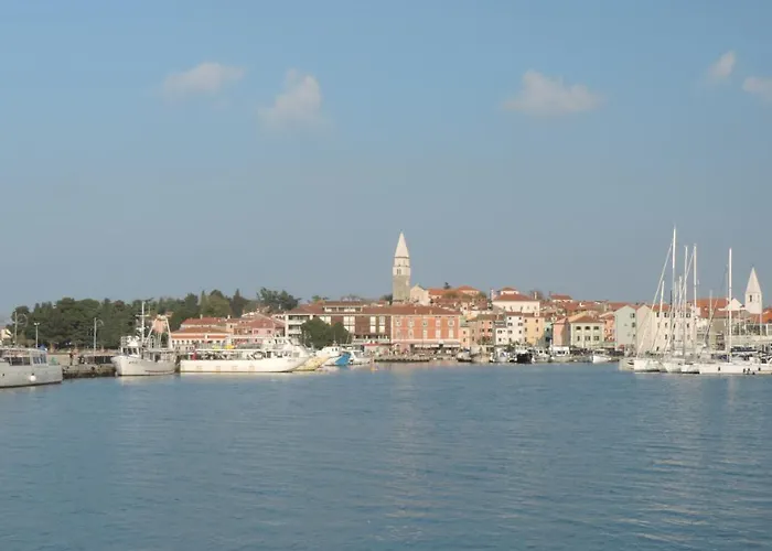 アパート Lucky 7